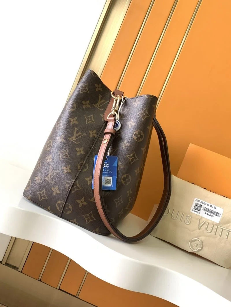 Attractive Louis Vuitton Bucket Bags 40109