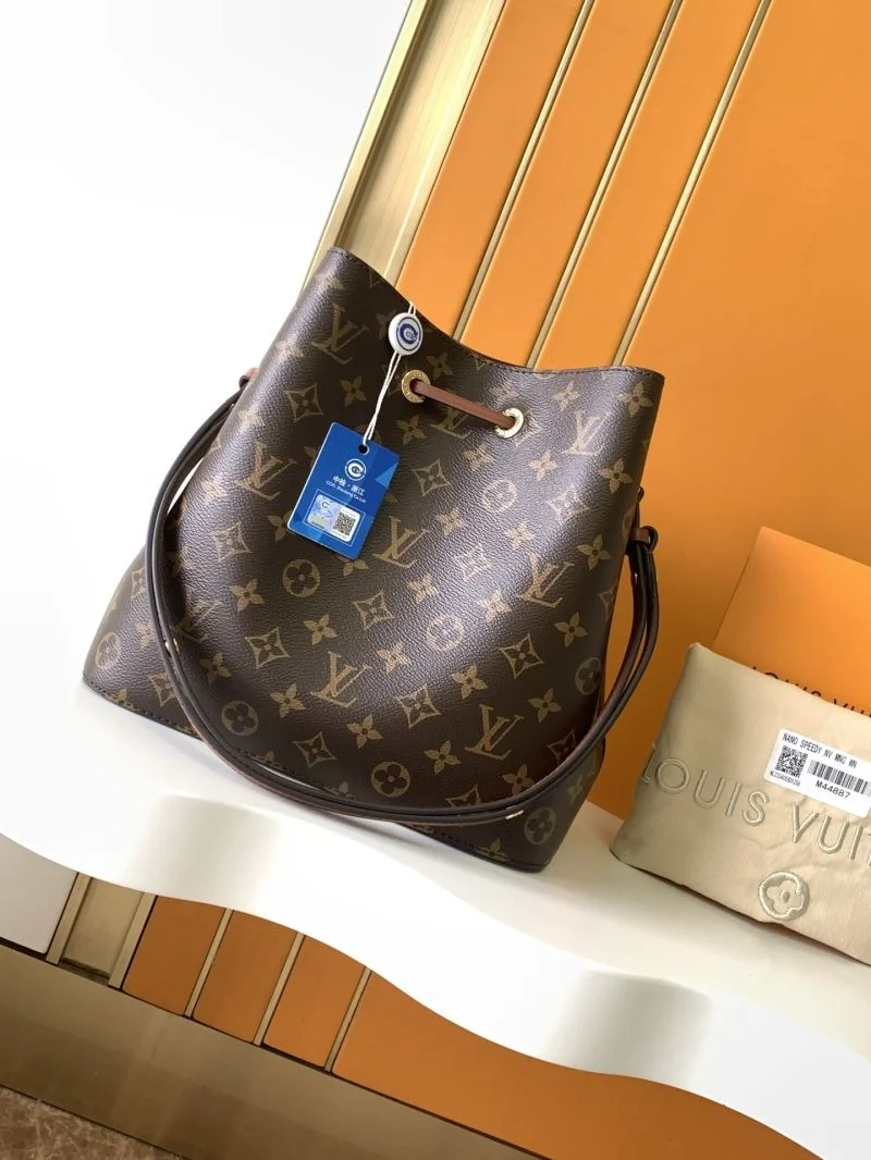 Attractive Louis Vuitton Bucket Bags 40109
