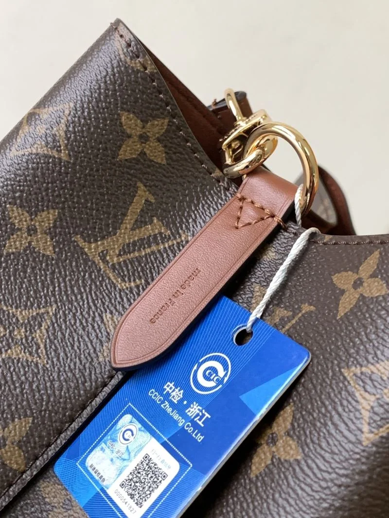 Attractive Louis Vuitton Bucket Bags 40109