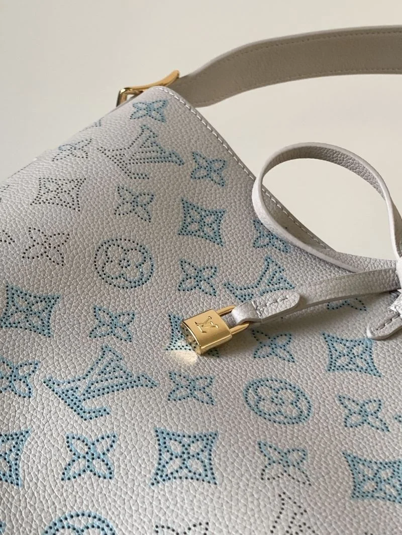 UrbanChic Louis Vuitton Bucket Bags 39273