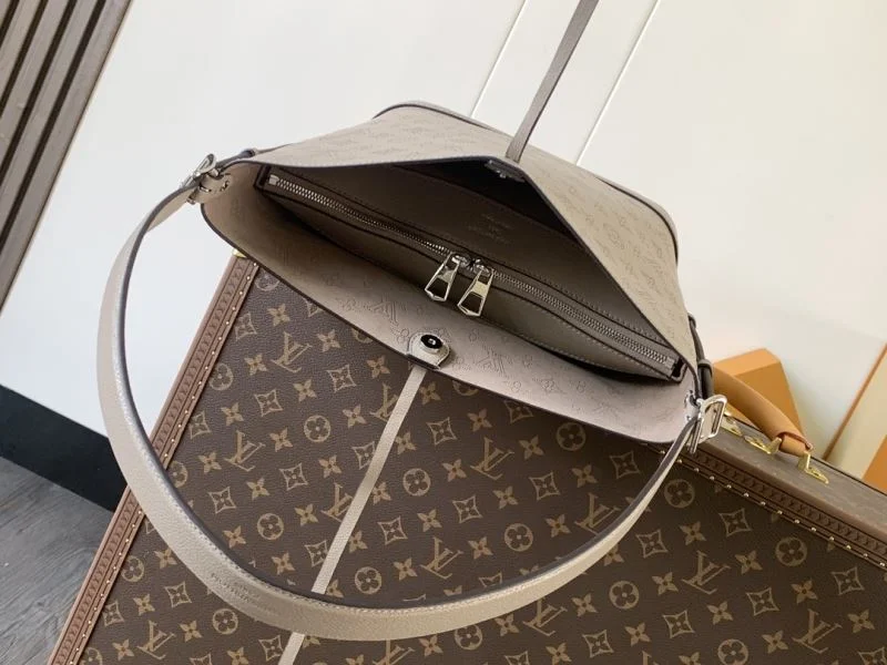 Louis Vuitton Bucket Bags Compact 39279