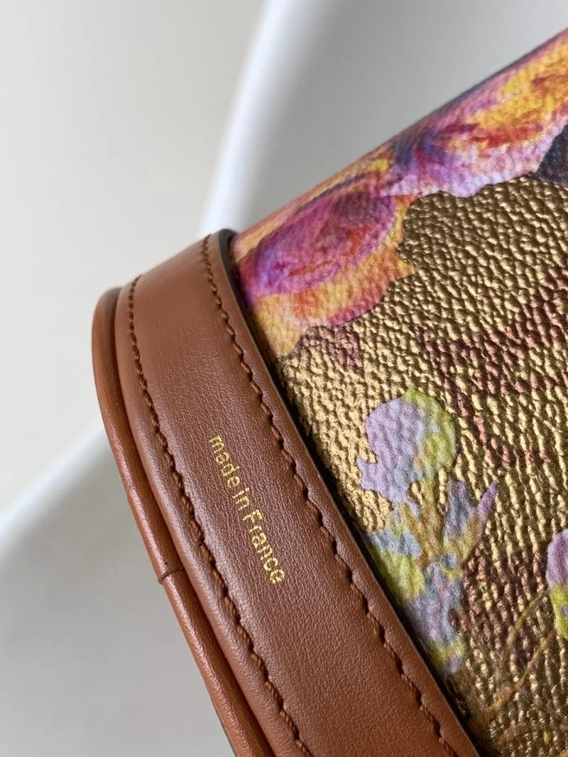 Louis Vuitton Bucket Bags OdorResistant 38996