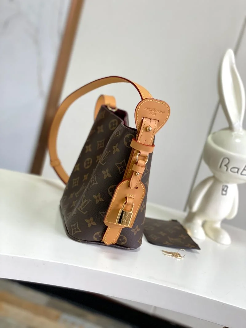 Louis Vuitton Bucket Bags SmartChoice 39019
