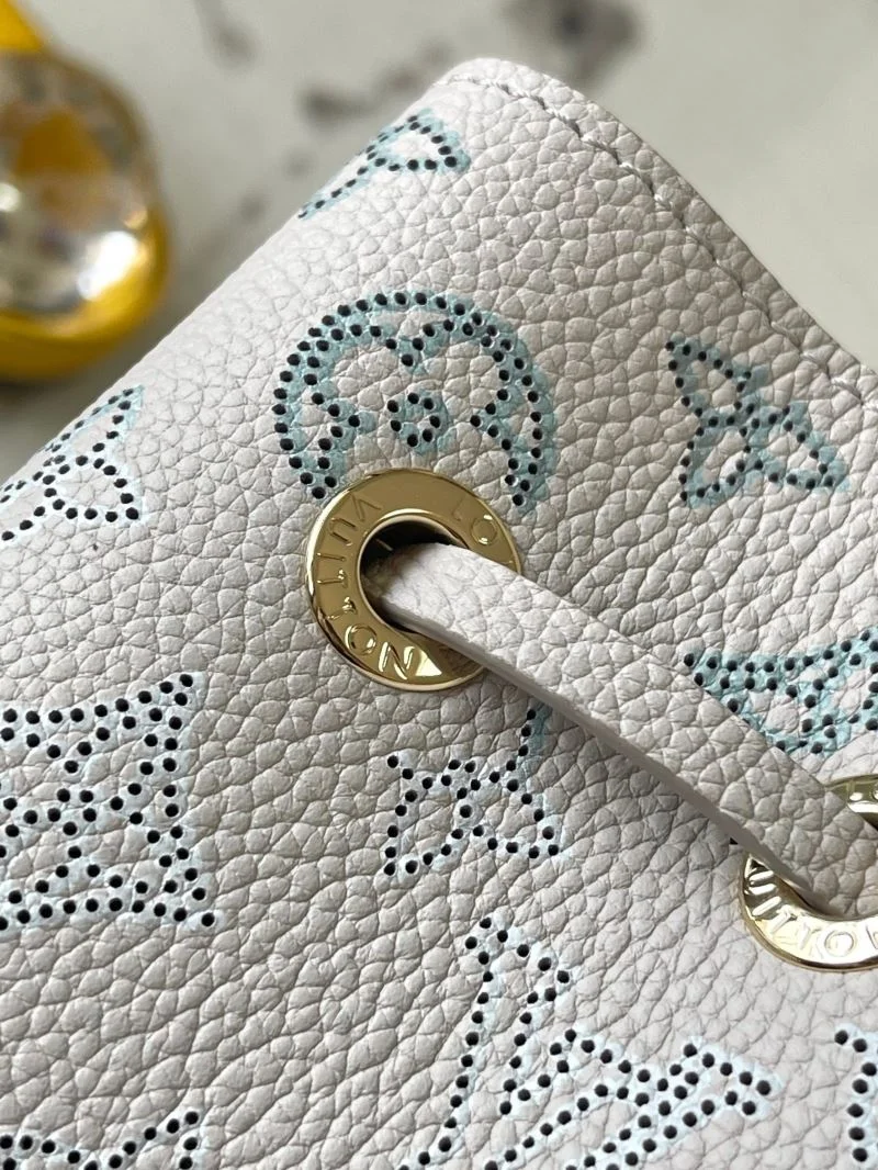 Vibrant Louis Vuitton Bucket Bags 38908