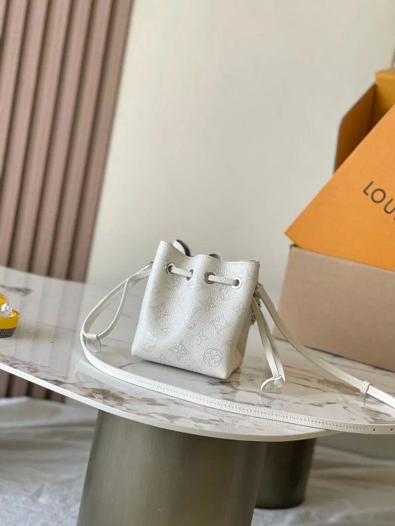 Louis Vuitton Bucket Bags Timeless 38927