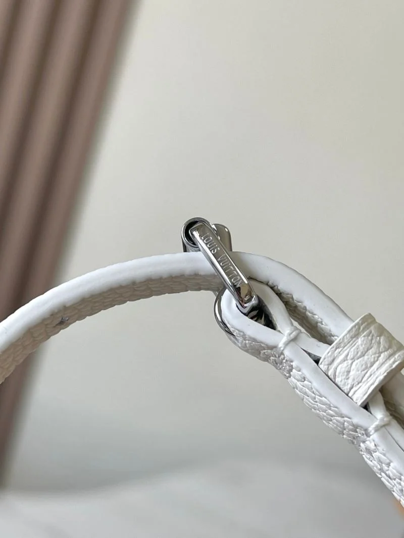 Louis Vuitton Bucket Bags Timeless 38927