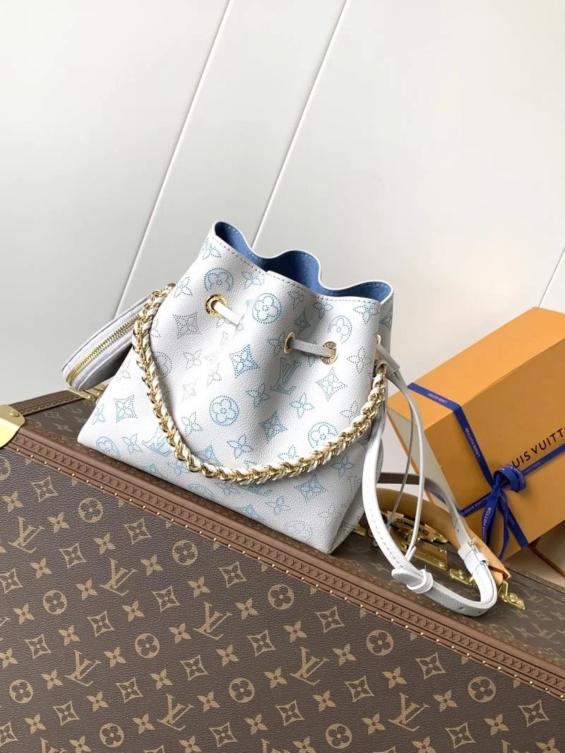 Louis Vuitton Bucket Bags Classic 38905