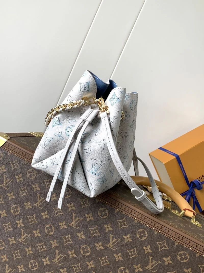 Louis Vuitton Bucket Bags Classic 38905