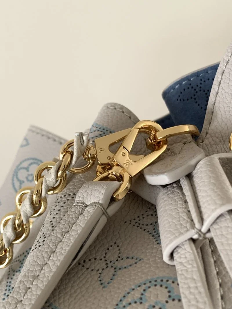 Louis Vuitton Bucket Bags Classic 38905