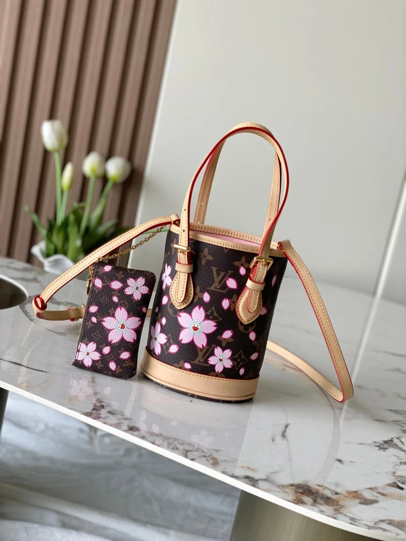 Stylish Louis Vuitton Bucket Bags 38919
