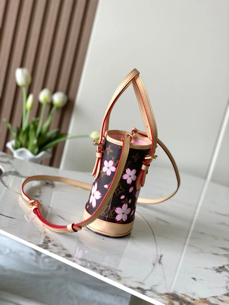 Stylish Louis Vuitton Bucket Bags 38919