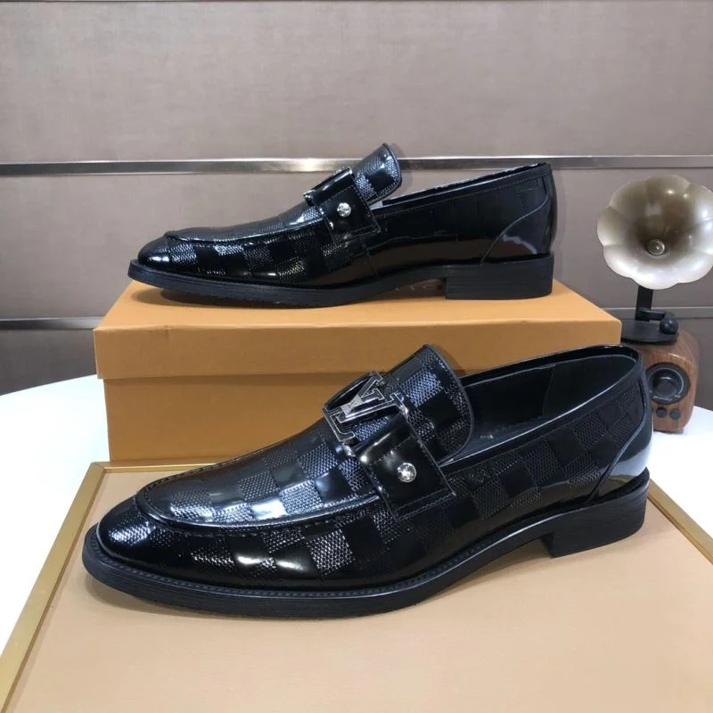 Timeless Louis Vuitton Business Shoes 30831