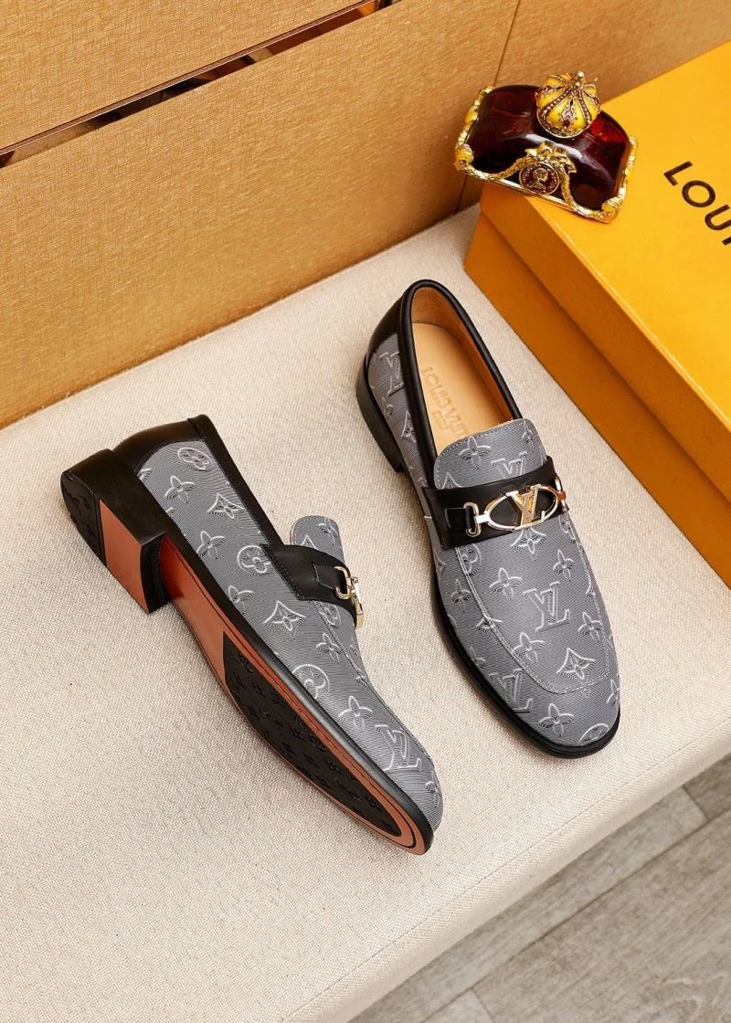 Louis Vuitton Business Shoes Snug 30845