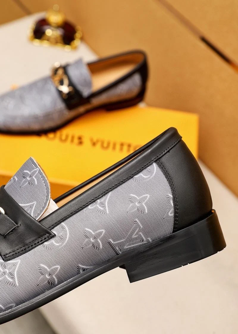 Louis Vuitton Business Shoes Snug 30845