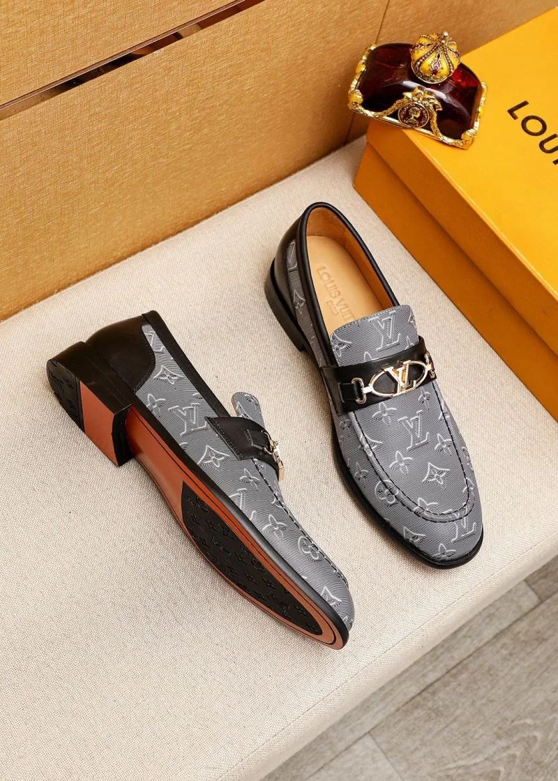 Louis Vuitton Business Shoes Youthful 30855