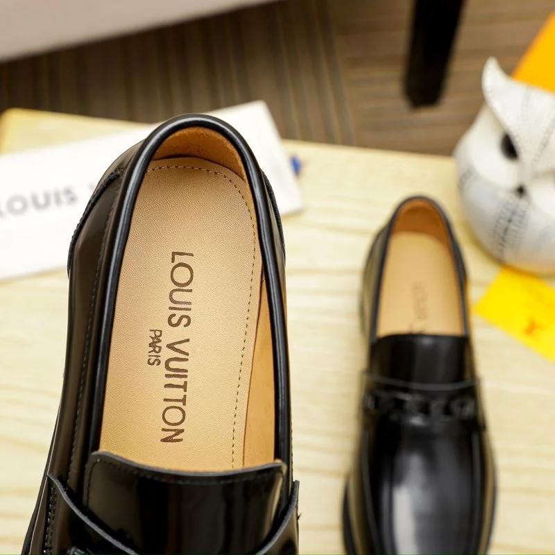 Louis Vuitton Business Shoes MultiPurpose 30843