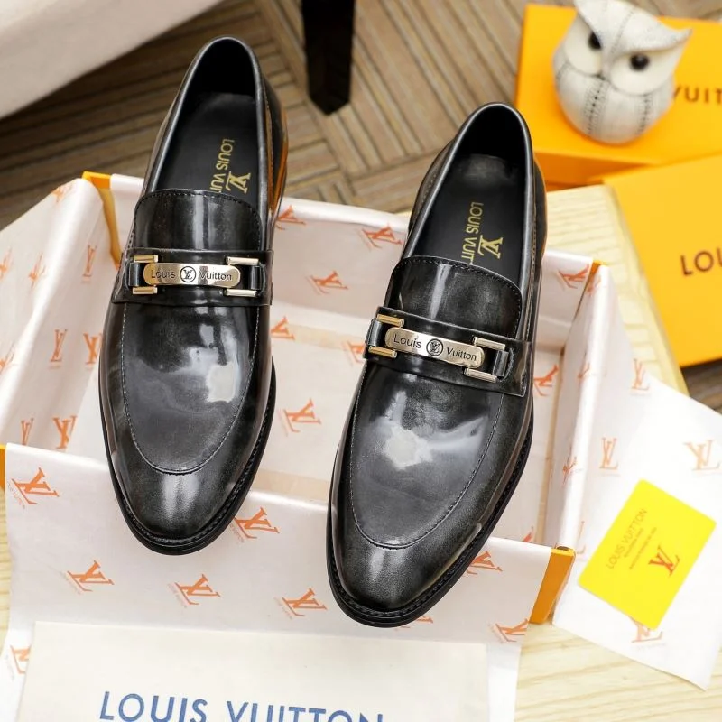 Louis Vuitton Business Shoes Fashionable 30823