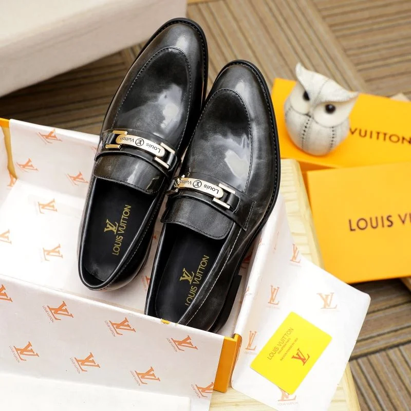 Louis Vuitton Business Shoes Fashionable 30823