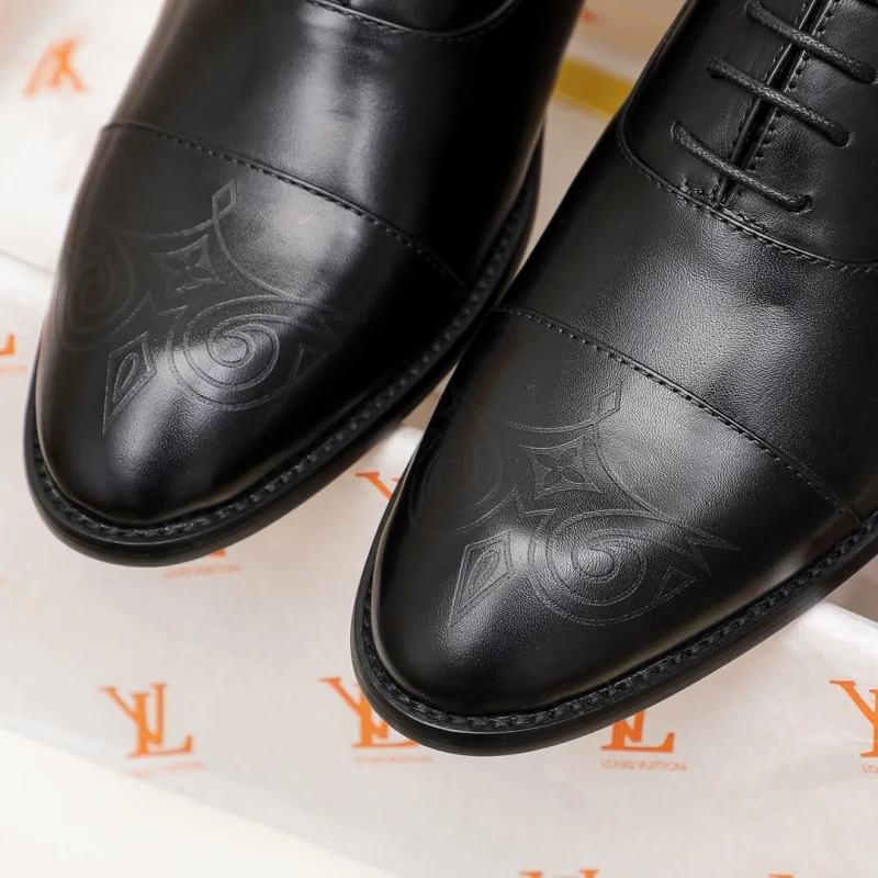 Louis Vuitton Business Shoes StreetReady 30811