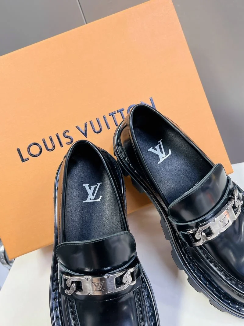 Refined Louis Vuitton Business Shoes 31649