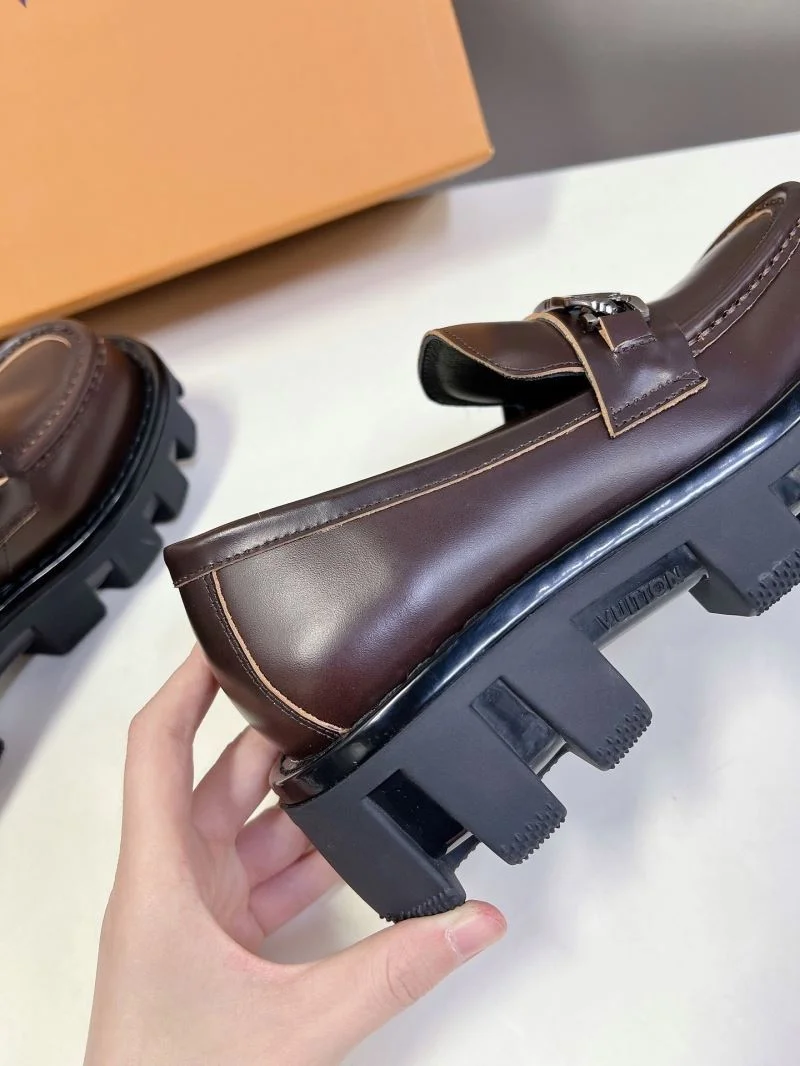 Louis Vuitton Business Shoes Resilient 31654