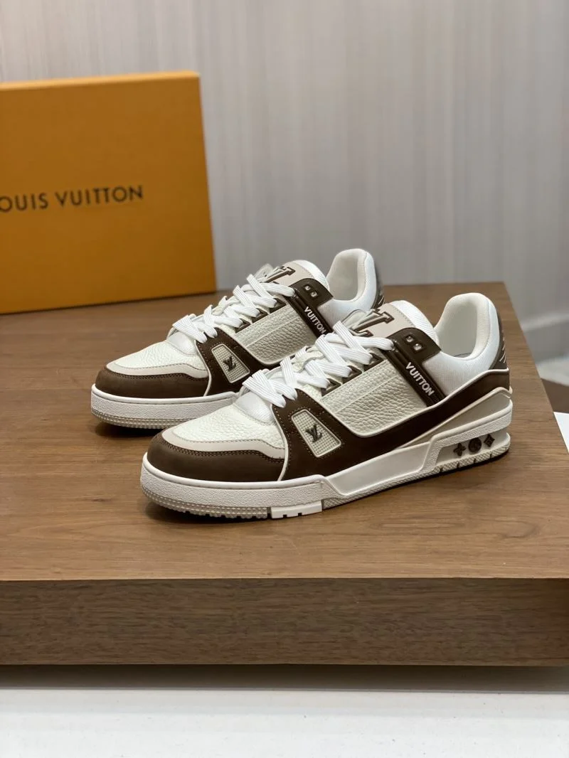 Louis Vuitton Business Shoes Youthful 32404