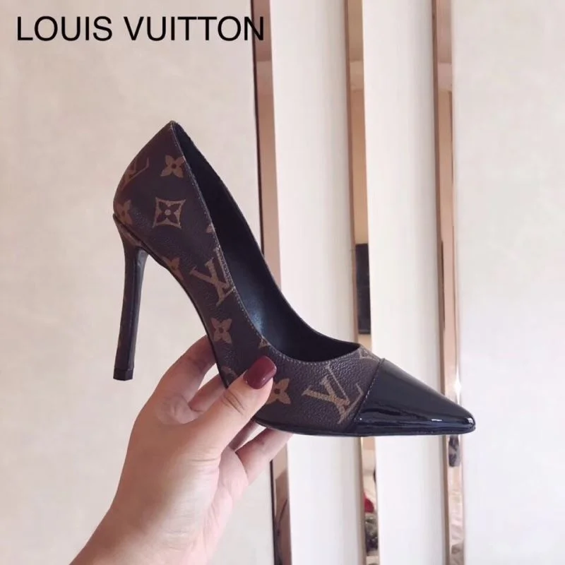 Louis Vuitton Business Shoes Chic 32383