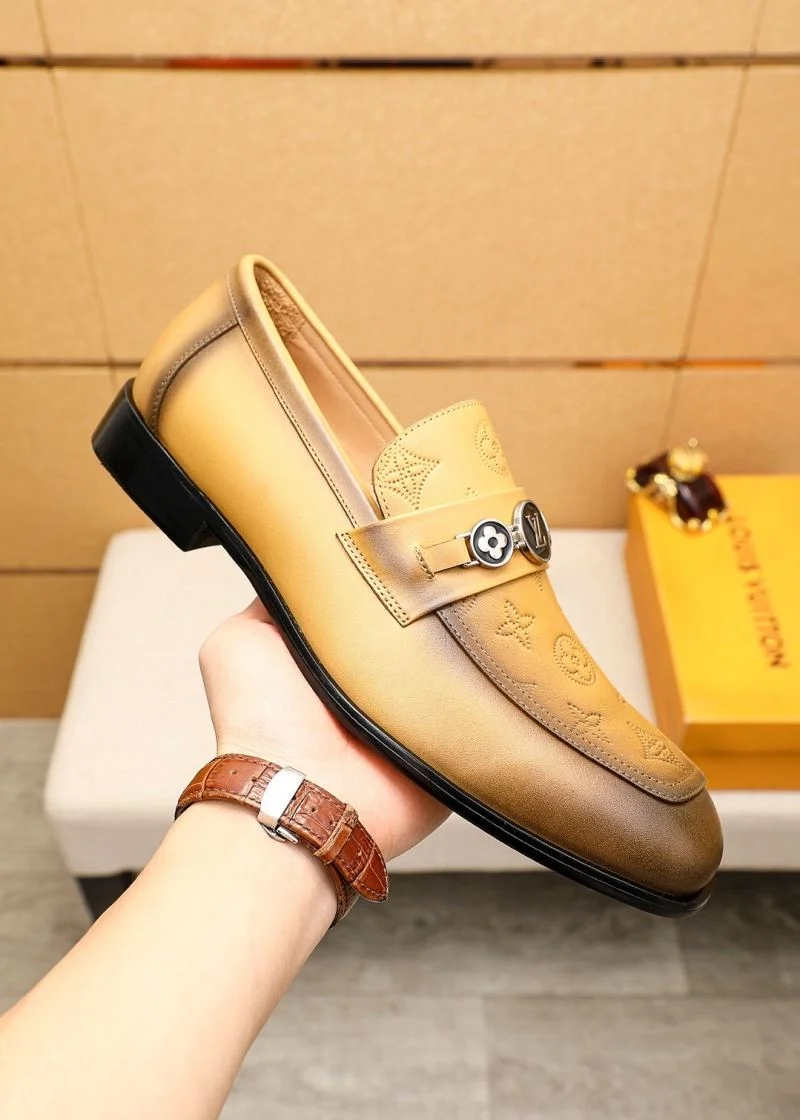 Bright Louis Vuitton Business Shoes 33229
