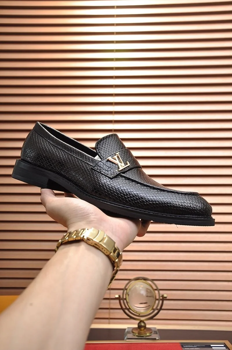 Louis Vuitton Business Shoes Bright 33206