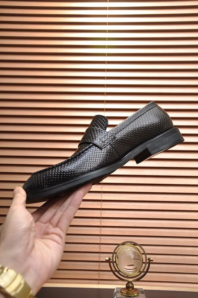 Louis Vuitton Business Shoes Bright 33206