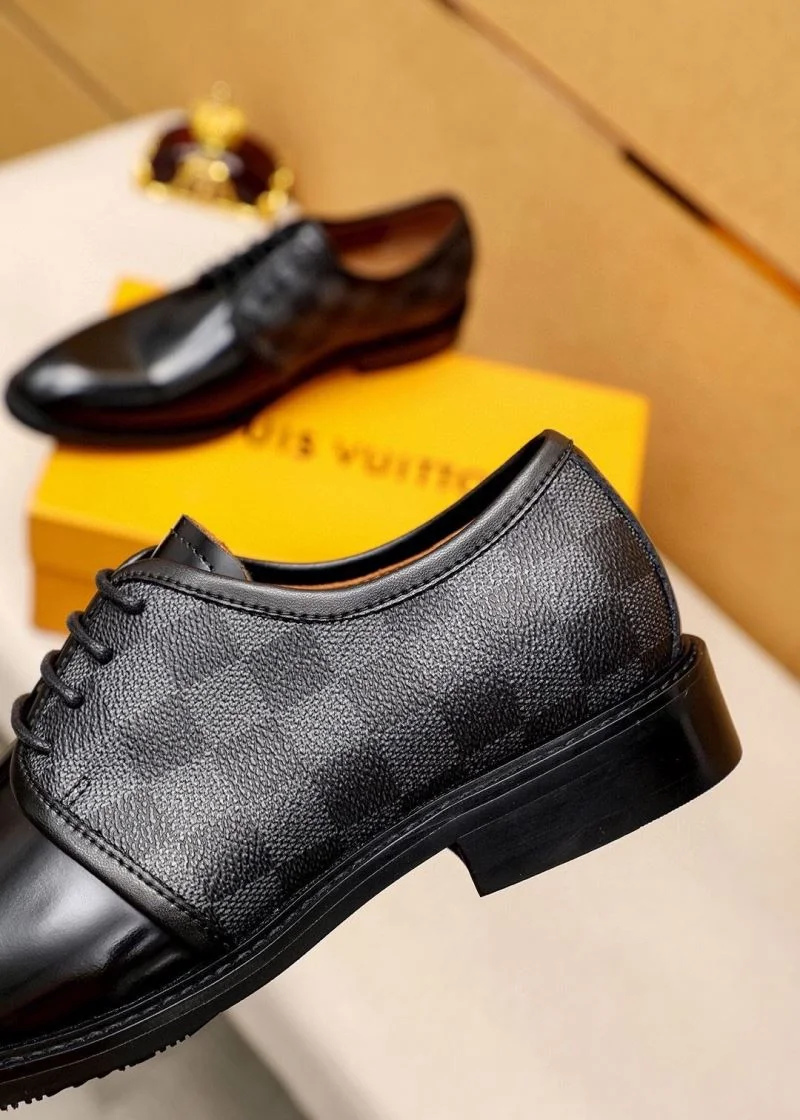 Unisex Louis Vuitton Business Shoes 33211