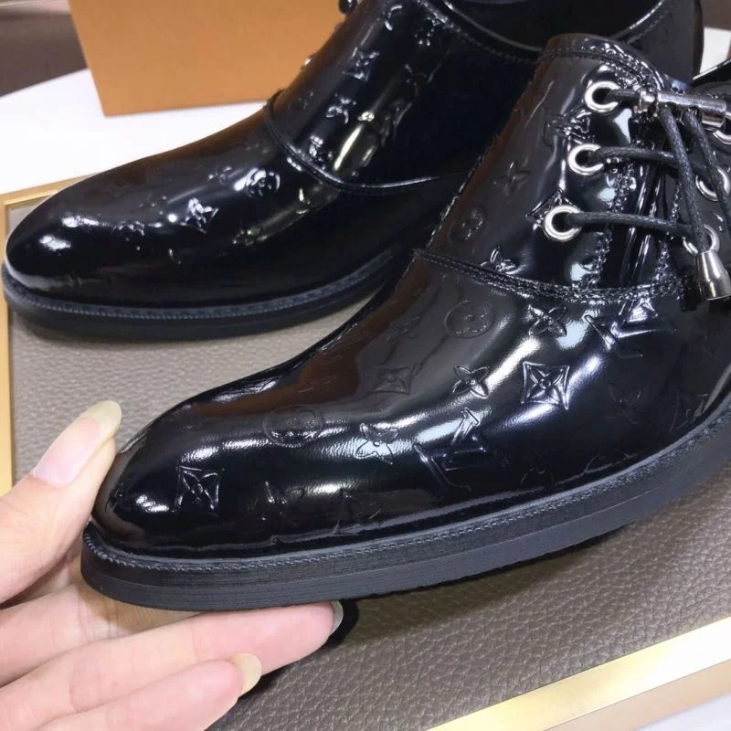 Durable Louis Vuitton Business Shoes 33198