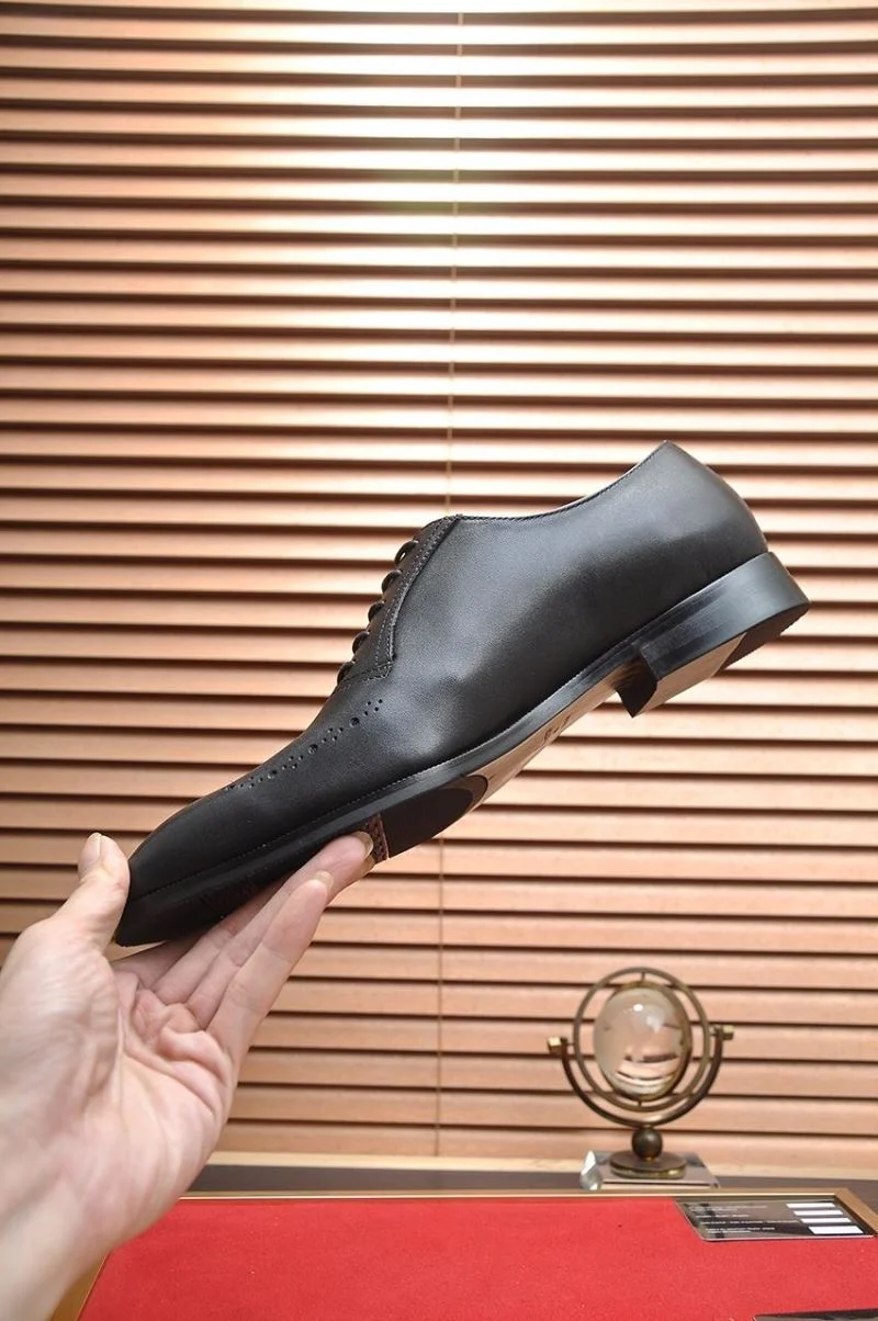 Durable Louis Vuitton Business Shoes 33185