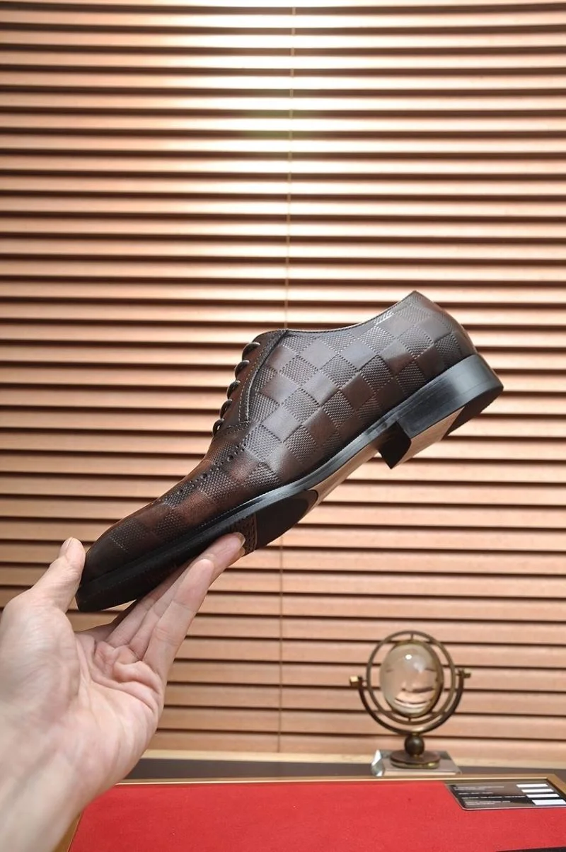 Flexible Louis Vuitton Business Shoes 33189