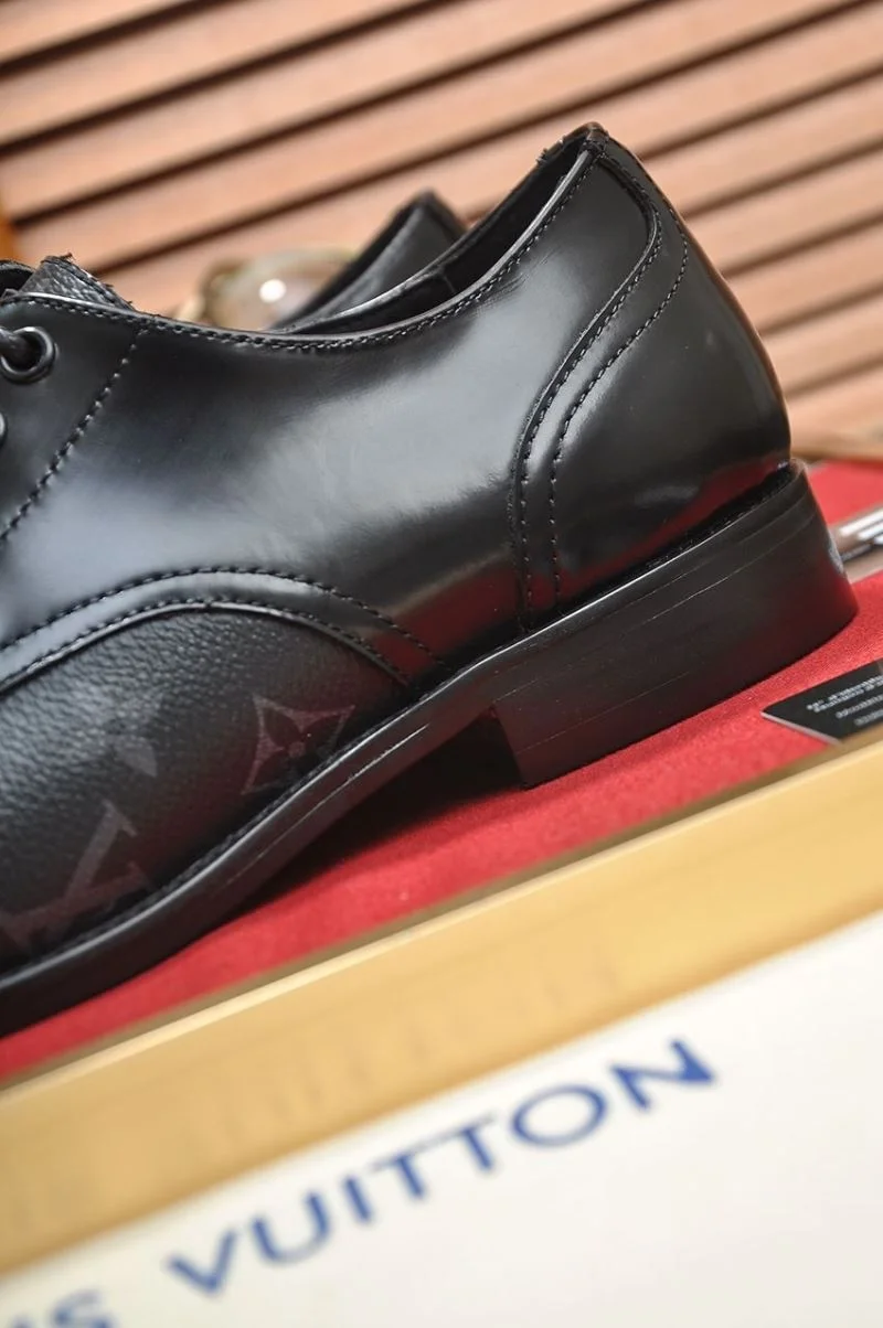 UrbanChic Louis Vuitton Business Shoes 33178