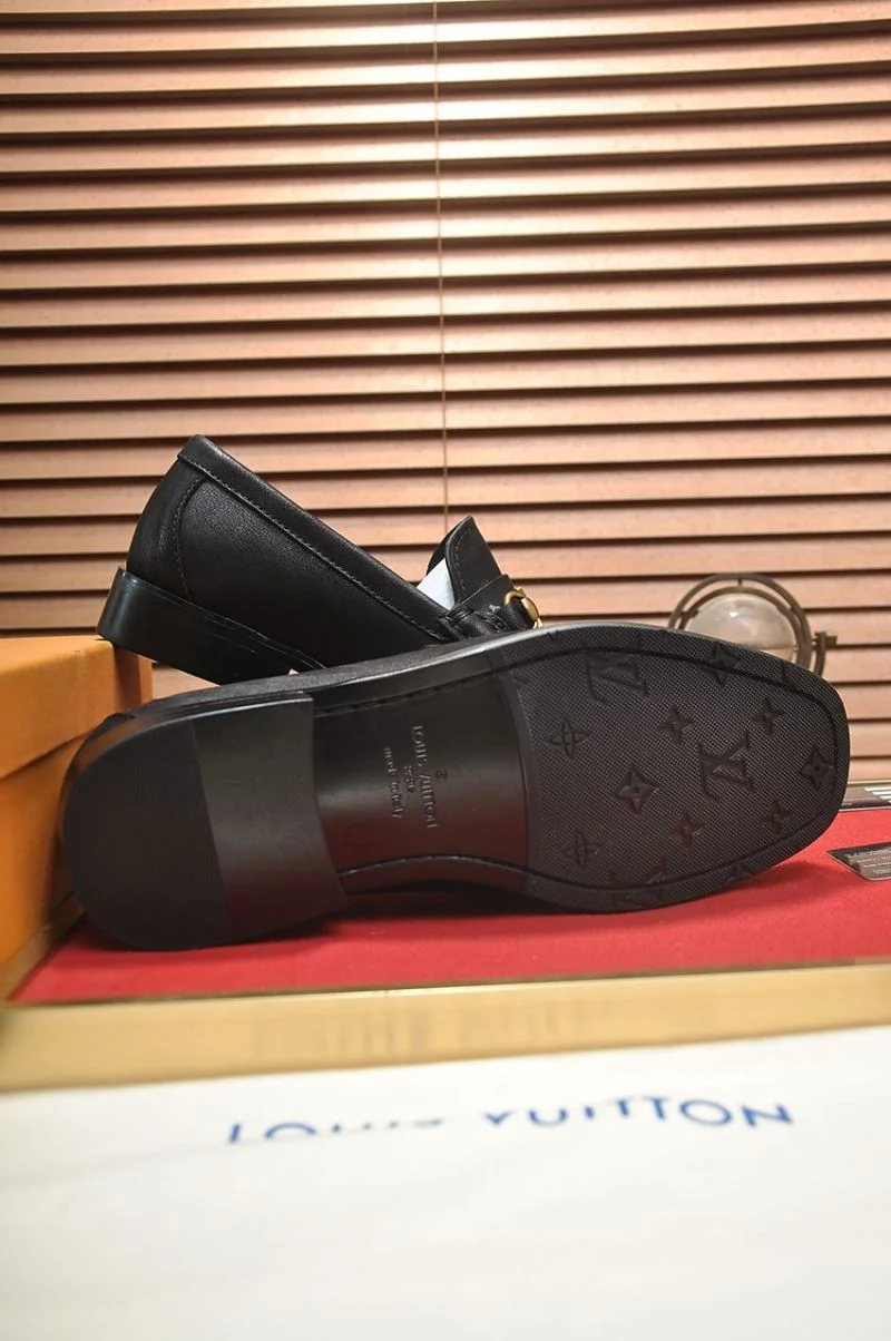 Louis Vuitton Business Shoes Trendsetting 33191