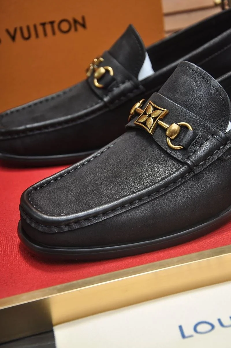 Louis Vuitton Business Shoes Trendsetting 33191