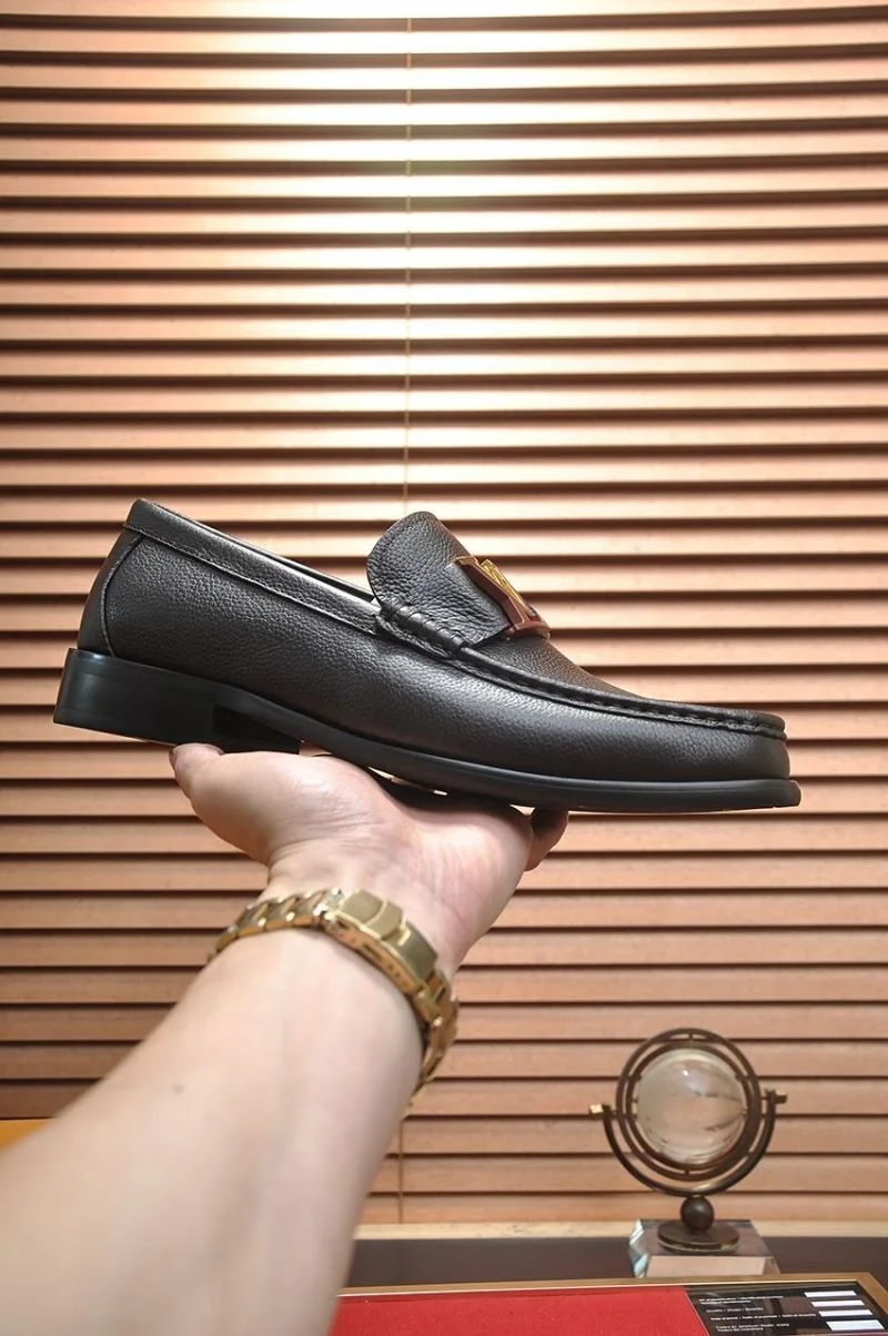 Louis Vuitton Business Shoes Upgraded 33179
