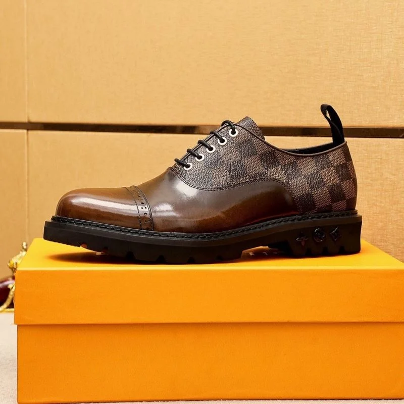 Unisex Louis Vuitton Business Shoes 33164