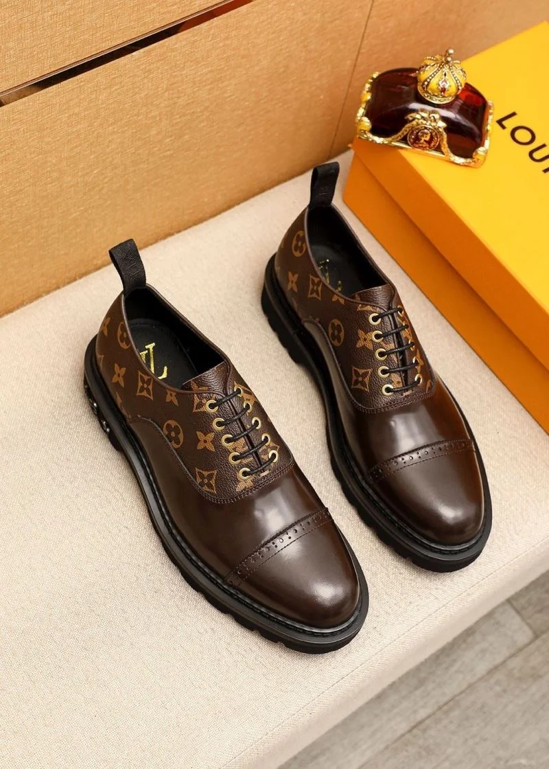 Versatile Louis Vuitton Business Shoes 33158