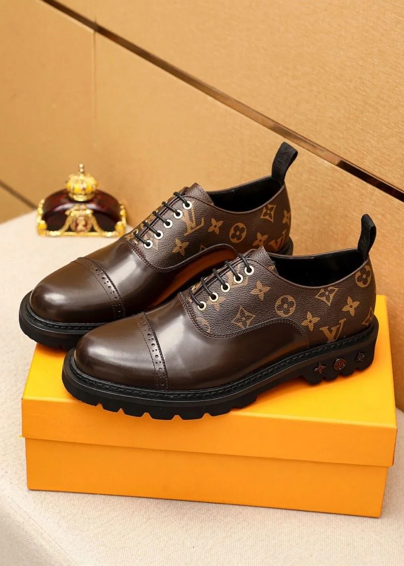 Versatile Louis Vuitton Business Shoes 33158