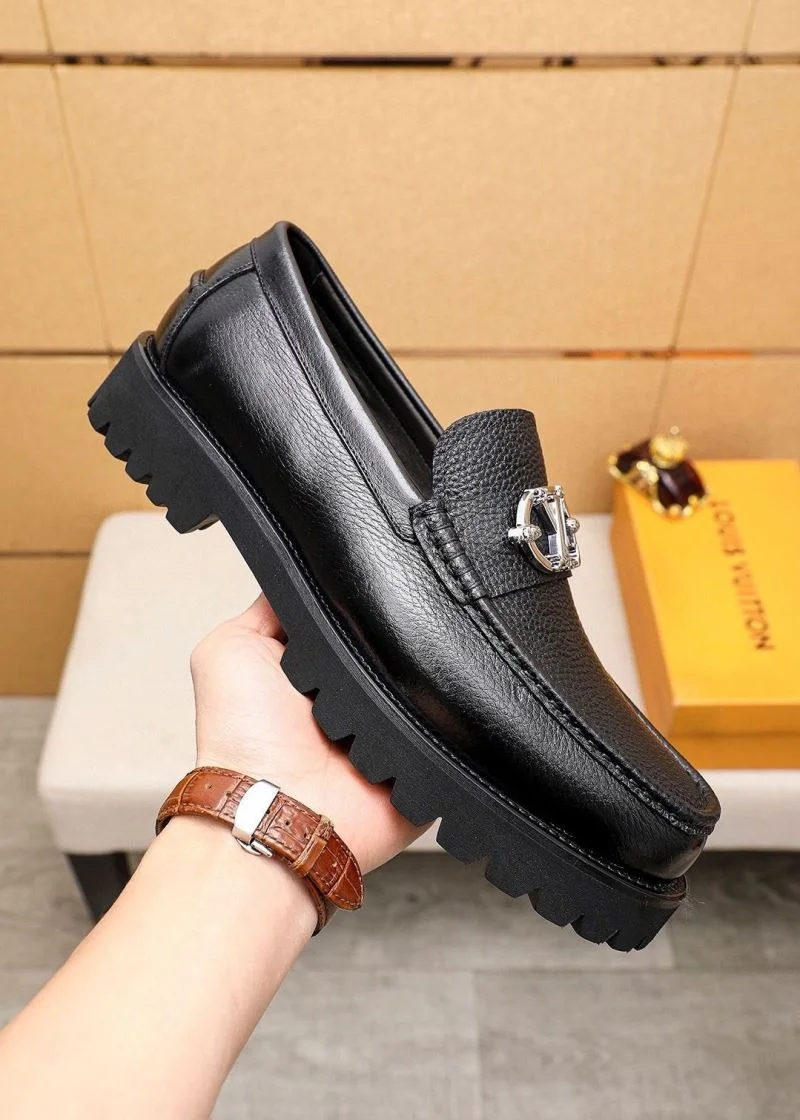 Louis Vuitton Business Shoes Youthful 33139