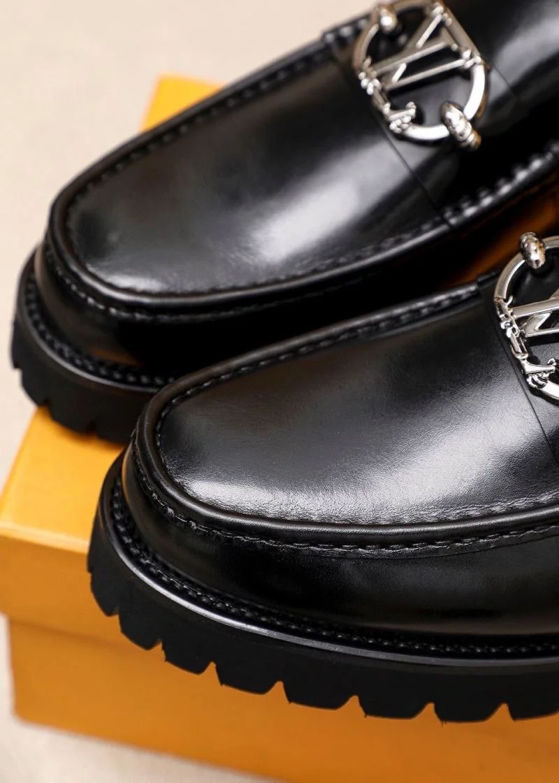 Louis Vuitton Business Shoes Casual 33152