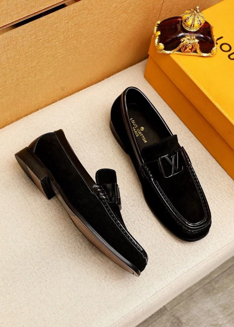 Louis Vuitton Business Shoes Versatile 33126