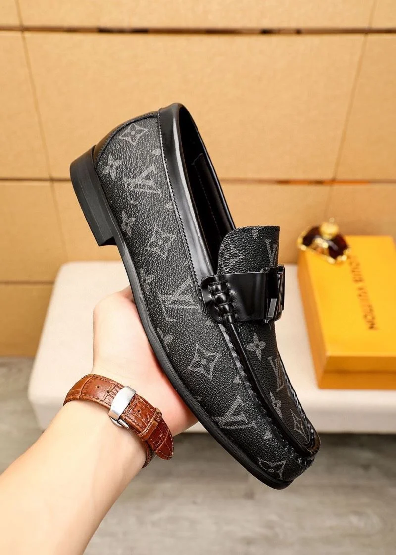 Effortless Louis Vuitton Business Shoes 33121