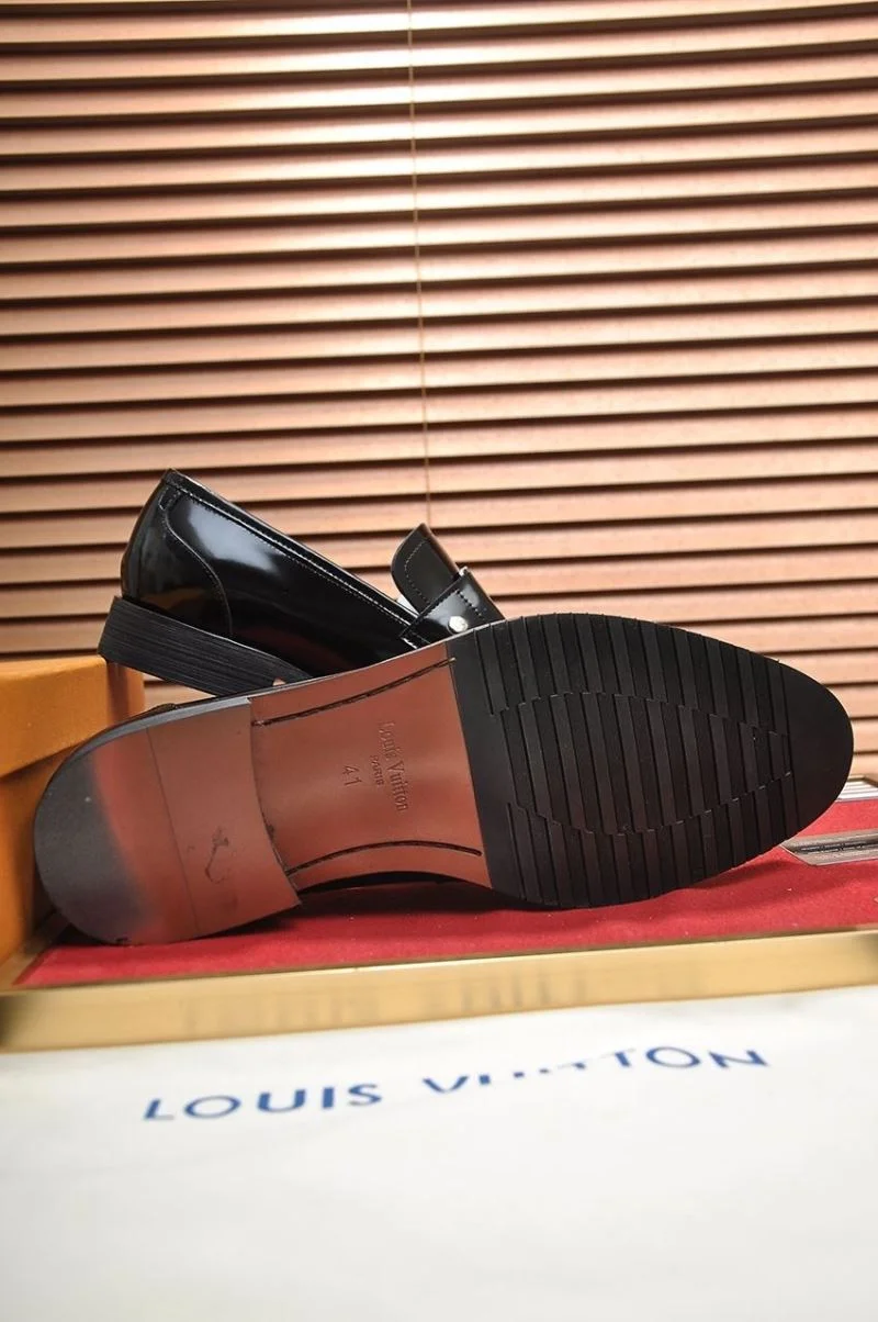 SportInspired Louis Vuitton Business Shoes 33150