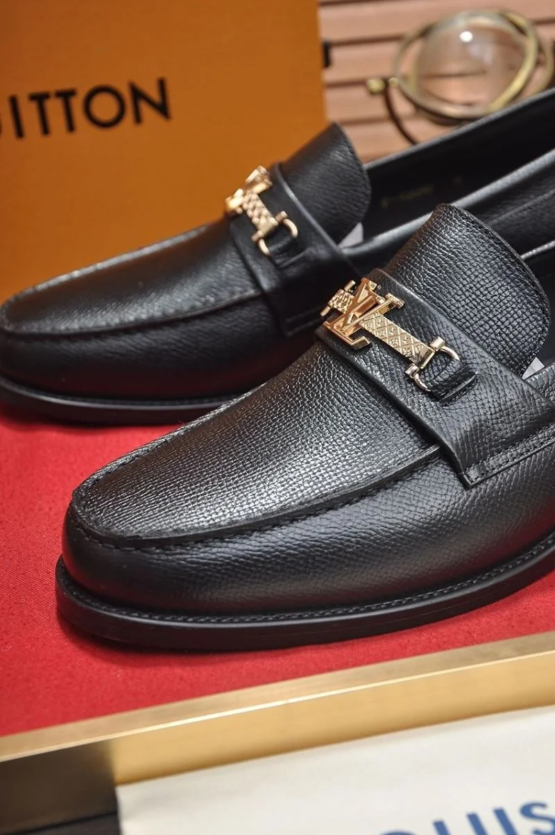 Bold Louis Vuitton Business Shoes 33133