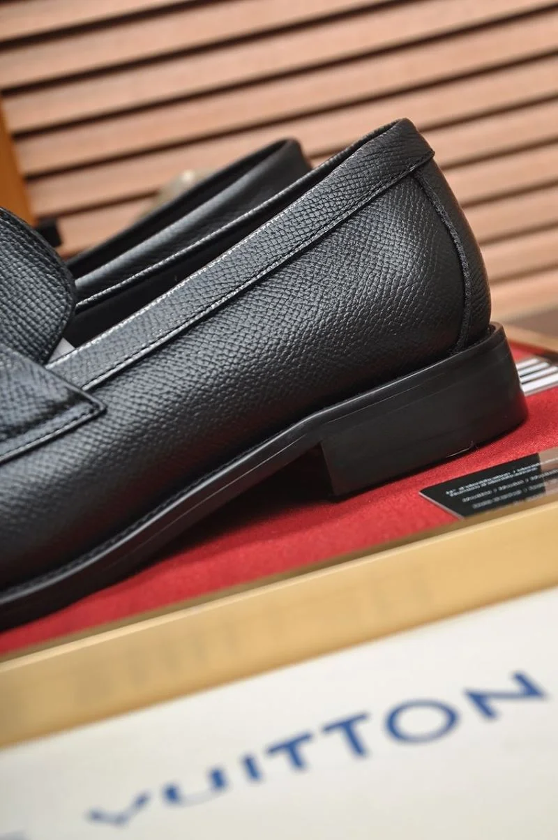 Bold Louis Vuitton Business Shoes 33133