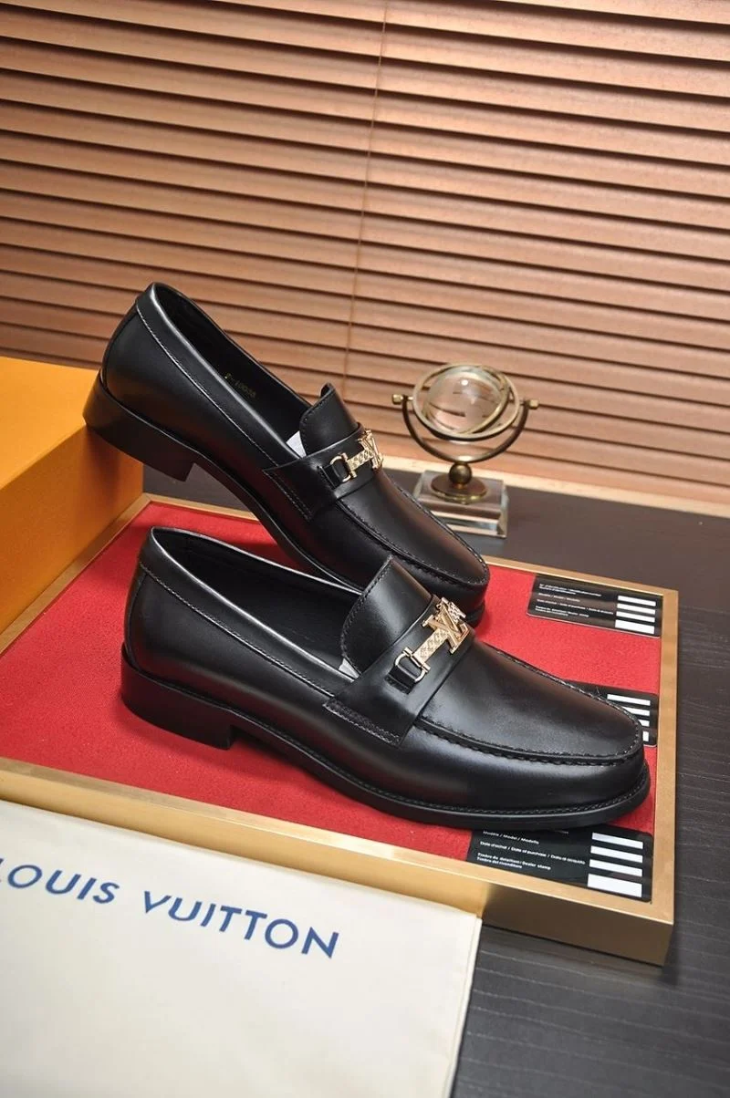 Classic Louis Vuitton Business Shoes 33122