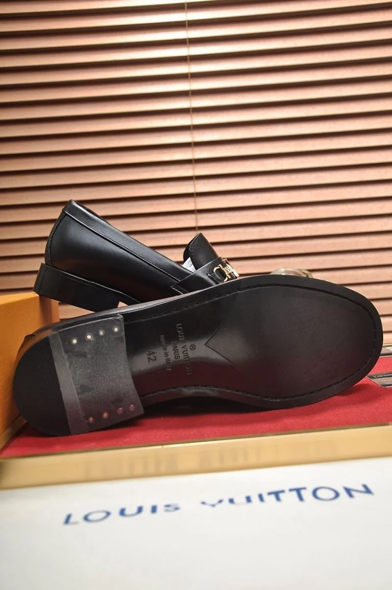 Classic Louis Vuitton Business Shoes 33122